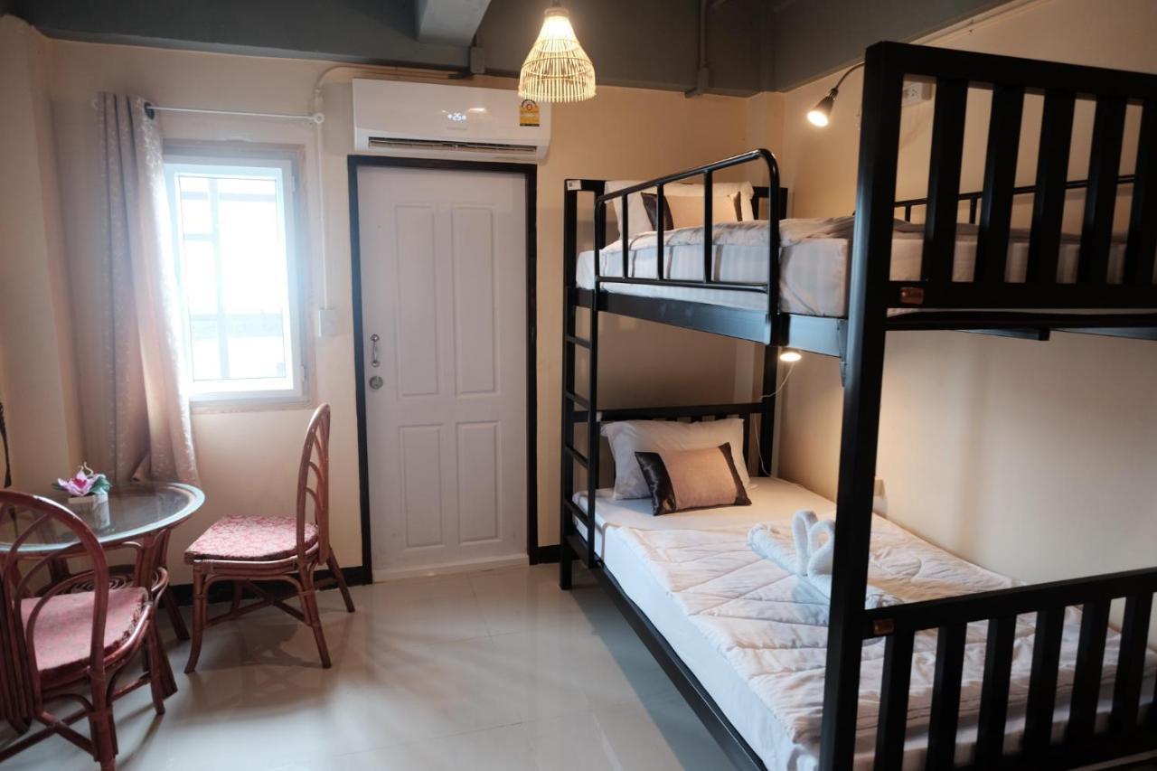 Albergue Khaosan Station (Adults Only) Bangkok Exterior foto